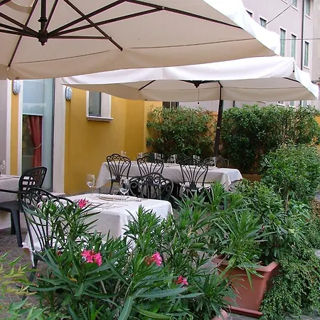 Hotel Due Mori 3*
