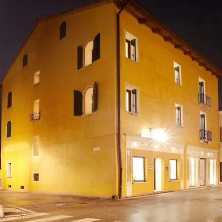 Hotel Due Mori 3*